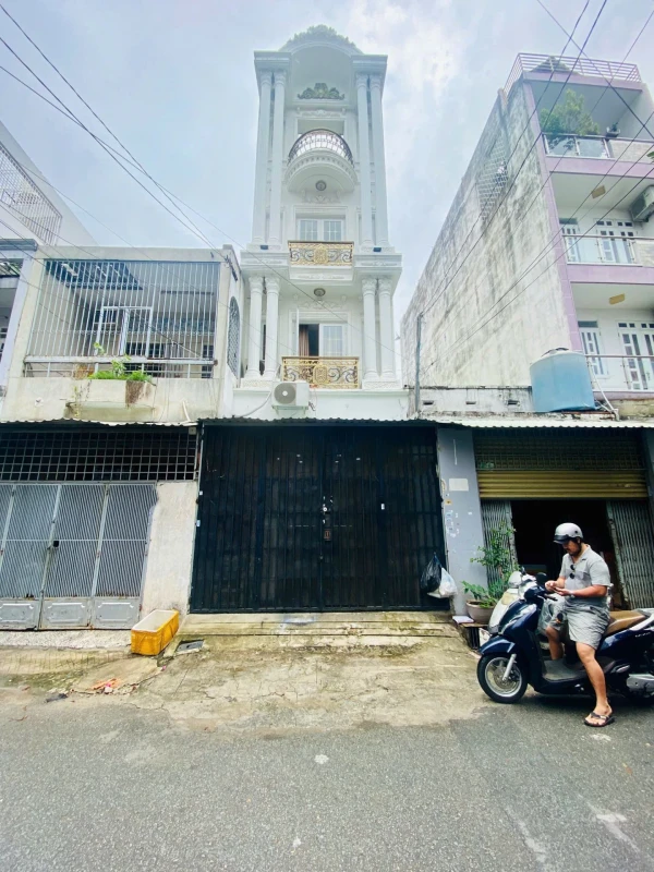 NHÀ ĐẸP HẺM CẦU XÉO, TÂN SƠN NHÌ, 4X18M – PHONG CÁCH CHÂU ÂU - 3.5 TẤM – 4PN