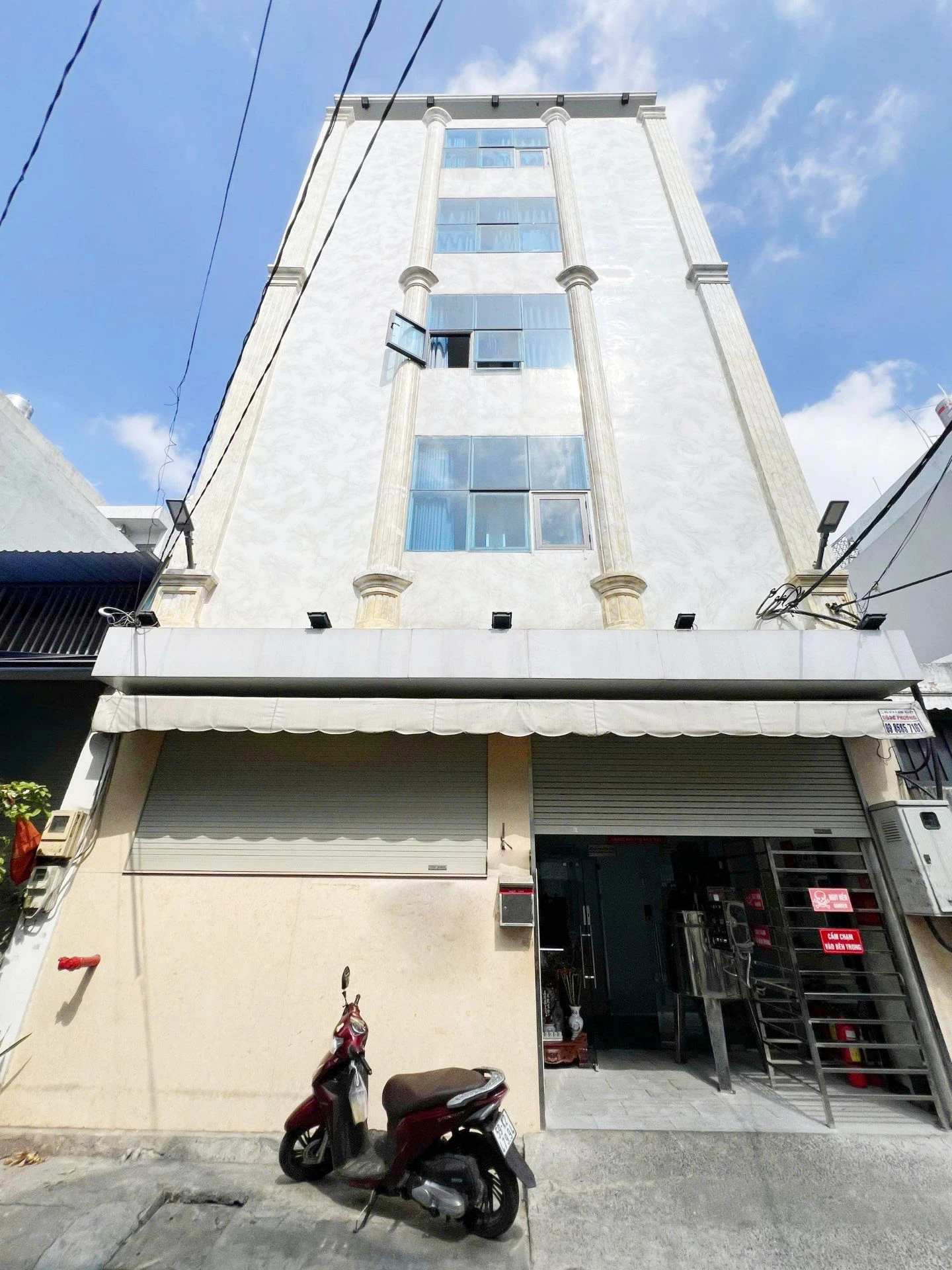 BÁN NHÀ ĐÚC 4 TẦNG ĐƯỜNG 8M LÊ VĂN QUỚI, BÌNH TÂN — ảnh 1