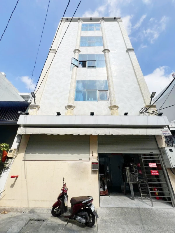 BÁN NHÀ ĐÚC 4 TẦNG ĐƯỜNG 8M LÊ VĂN QUỚI, BÌNH TÂN