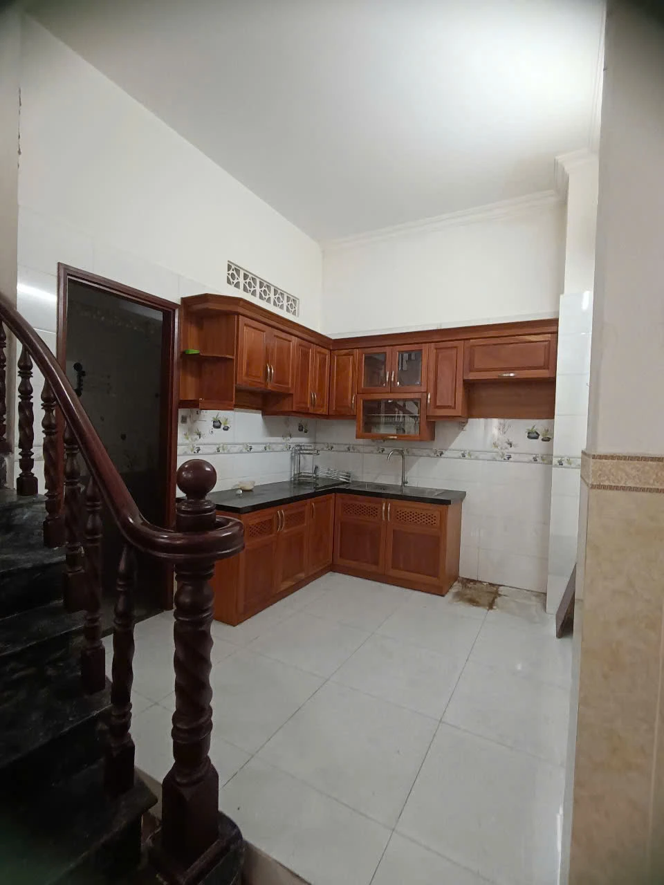 Bán nhà hẽm xe hơi thông Vườn Lài,P Tân Thành ( 4x13m) 2 lầu. — ảnh 2