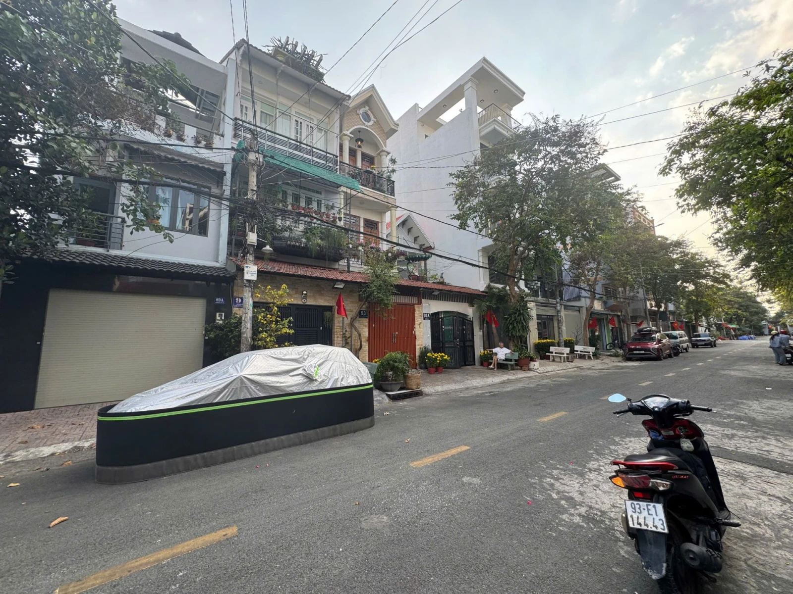 Bán nhà mặt tiền Đường Đỗ Bí ( 4,1x18,35m) 2 lầu,sân thượng. — ảnh 1
