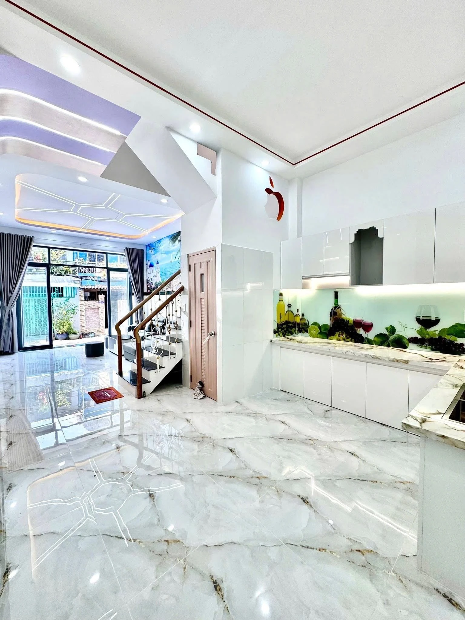 BÁN NHÀ XÂY MỚI ĐÚC 3 TẤM HẺM XE HƠI CHIẾN LƯỢC THÔNG RA MÃ LÒ — ảnh 2
