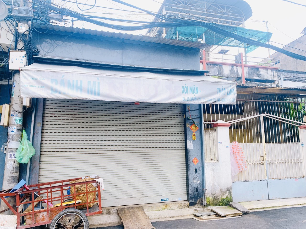 BÁN NHÀ ĐƯỜNG VĂN CAO TÂN PHÚ - HẺM NHỰA 6M - CÁCH MẶT TIỀN 100M - — ảnh 1