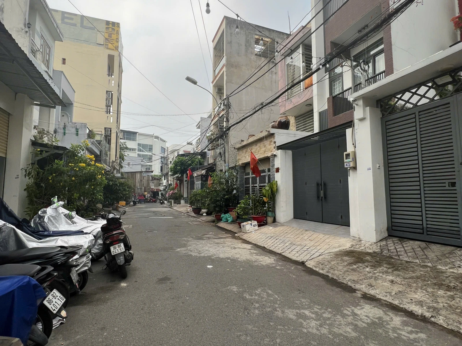 SIÊU BIỆT THỰ KHU TÂN HƯƠNG(8X21.6) 4 TẤM NỘI THẤT CAO CẤP — ảnh 4