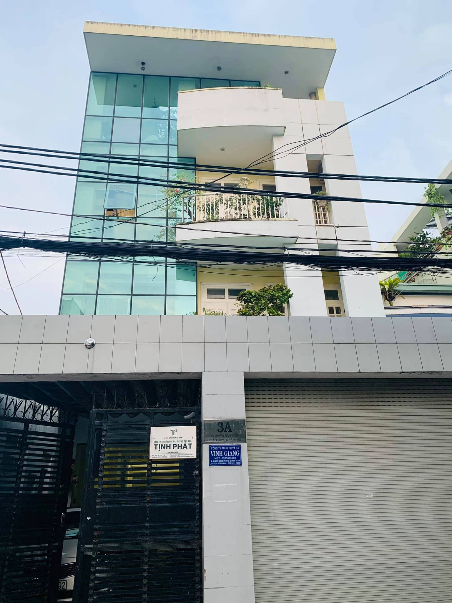 Bán nhà MTNB khu Gò Dầu, đường Nguyễn Háo Vĩnh, Q.Tân Phú, DT 8x30m, 3 lầu ST, 10PN, hướng Tây N — ảnh 1
