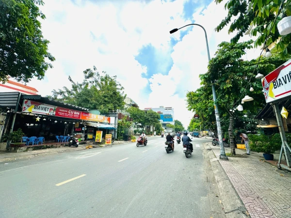 Bán Nhà Độc Lập 7.8x20m – TDT 138.8m² – Nhà Lầu Đang Cho Thuê 25tr/Tháng