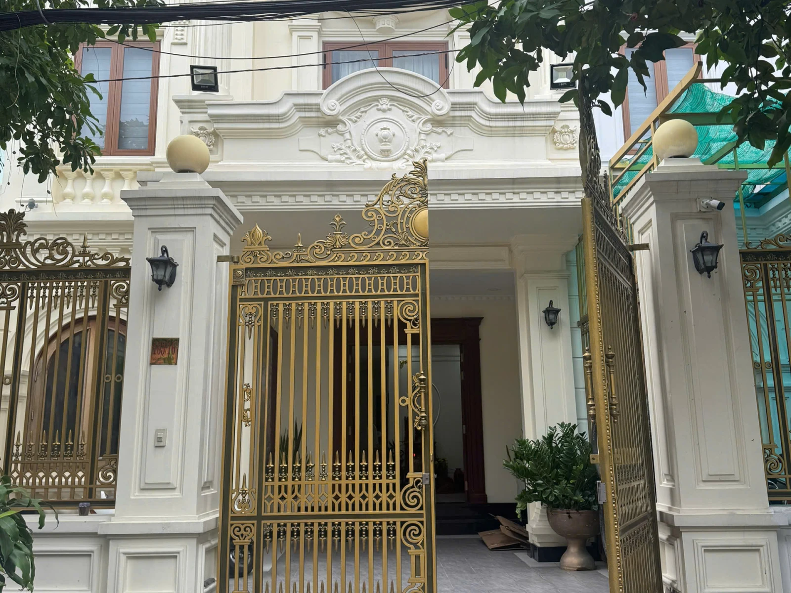 Bán biệt thự cao cấp nội thất sang trọng khu nội bộ Nguyễn Hữu Dật, Quận Tân Phú, DT 7x16m, 3 lầ — ảnh 1