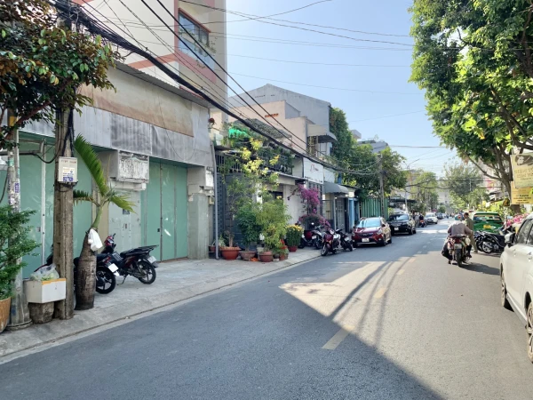 CẶP HẺM ĐẸP ĐƯỜNG TRẦN THỦ ĐỘ(8.2X19.5M) LH