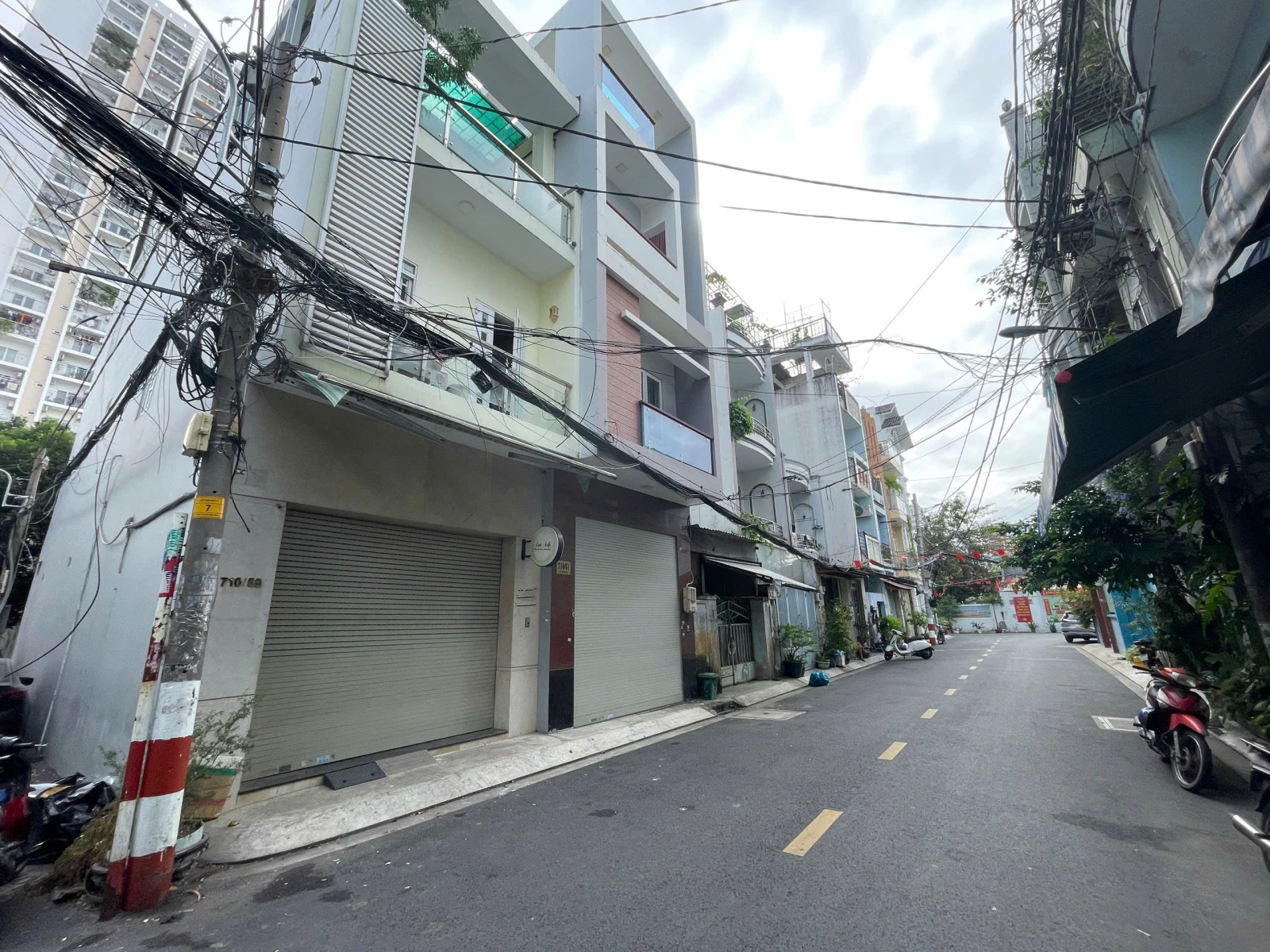 BÁN NHÀ HẼM 710 LUỸ BÁN BÍCH ( 4X14,7M) 2 LẦU,SÂN THƯỢNG,HẼM NHỰA 8M THÔNG — ảnh 2
