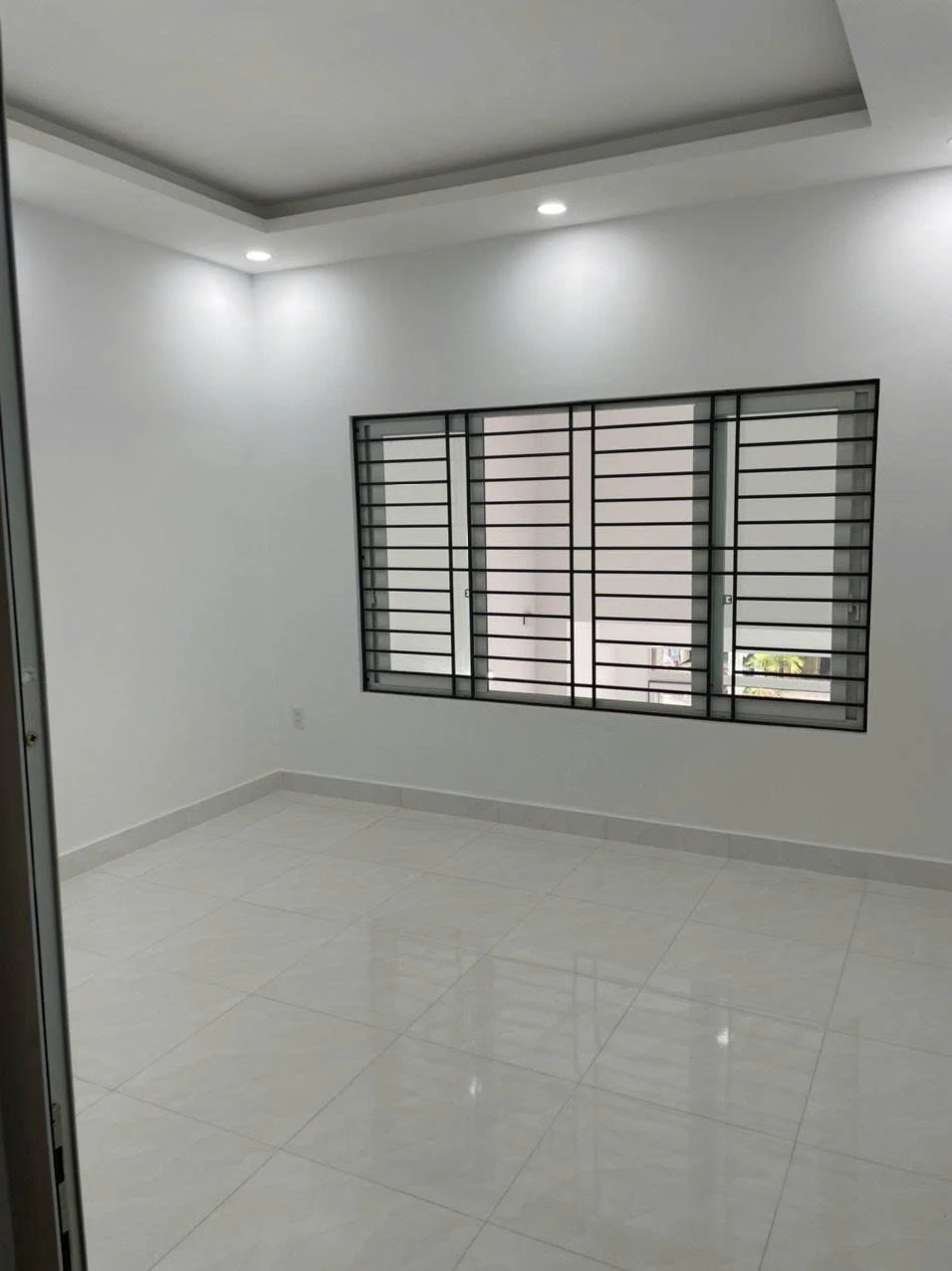 bán nhà MT Thạch Lam quận Tân Phú(4x18m vuông lửng lầu 2 PN mới tiện vào ở,Kd) — ảnh 2