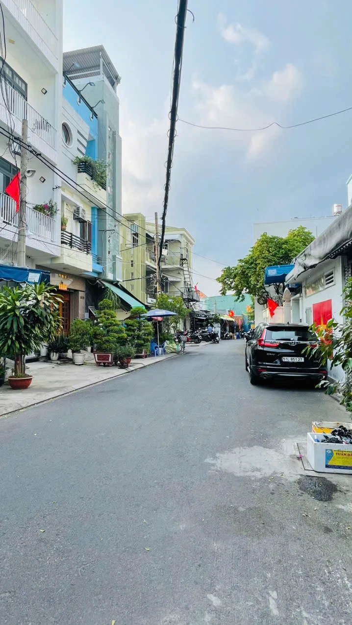 Bán nhà khu vip - Hẽm 52 Thoại Ngọc Hầu ( 4x18m) cấp 4.Hẽm nhựa 8m thẳng - Q Tân phú — ảnh 4