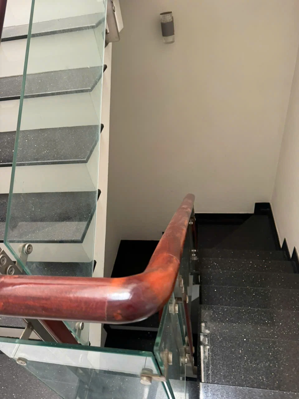bán nhà hẻm nhựa 8m Phường Tân Sơn Nhì gần Lũy Bán Bích - Bàu Cát(4x19m 2 lầu st có thang máy) 11.6 — ảnh 2