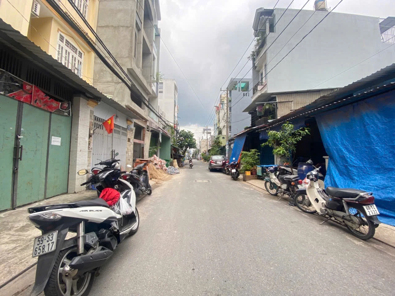 Bán nhà Hẻm nhựa 8m thông Hương lộ2 - Chiến Lược, DT 4x16m, 1 trệt 2 lầu sân thượng – T — ảnh 3