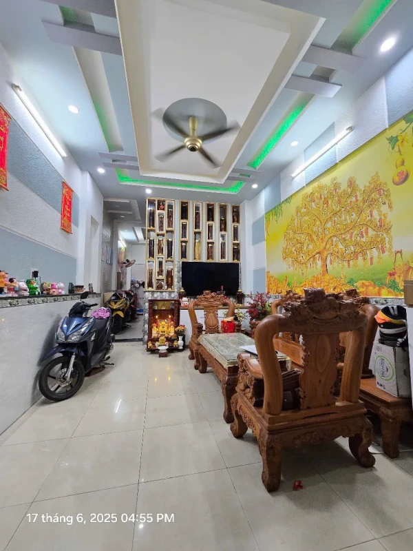 Bán nhà Hẻm nhựa 8m thông Hương lộ2 - Chiến Lược, DT 4x16m, 1 trệt 2 lầu sân thượng – T
