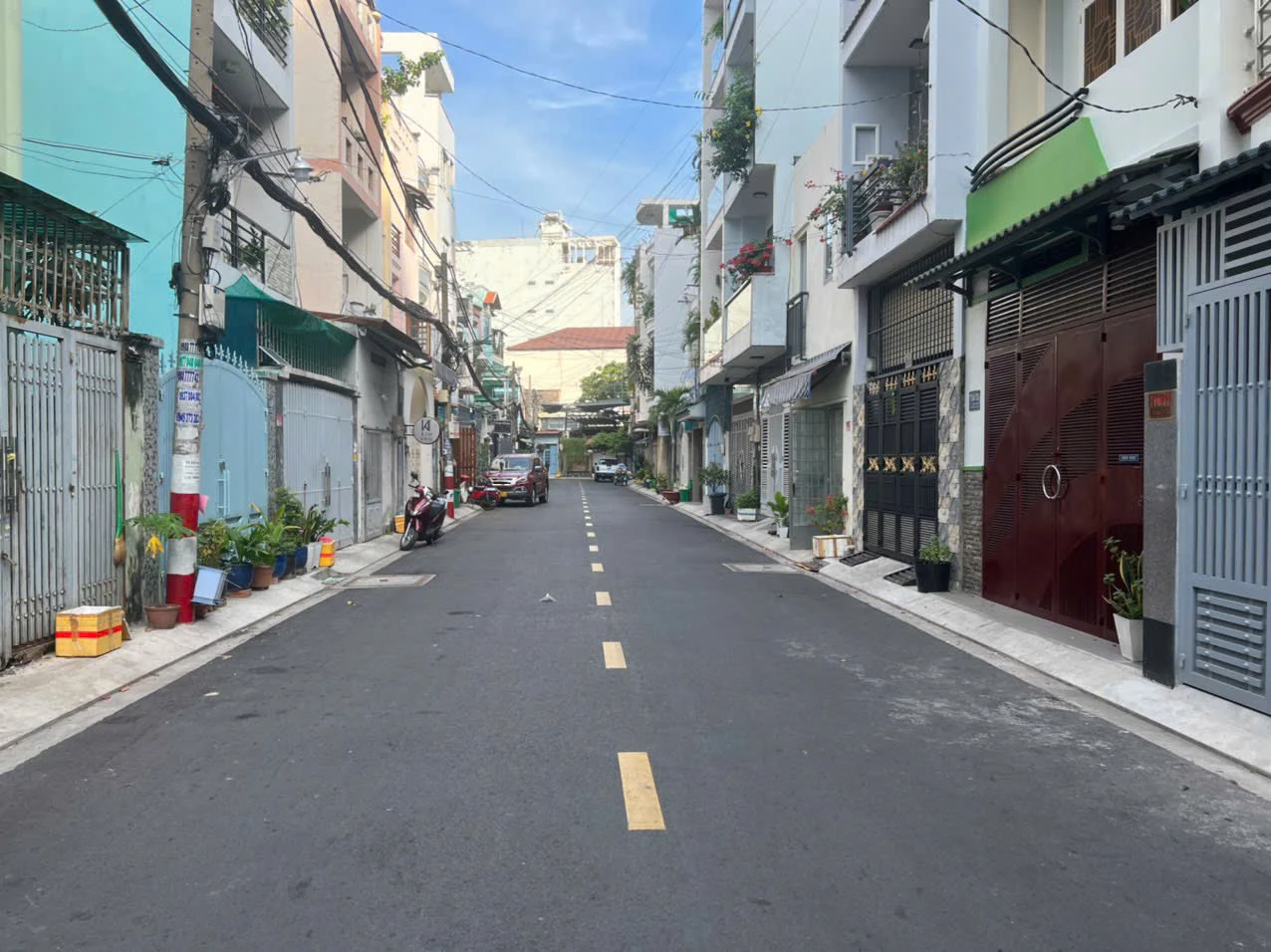 Bán nhà 3 tầng – 1 xẹc Lũy Bán Bích, Tân Phú, 4x15m, hướng Đông, hẻm 8m thông — ảnh 3