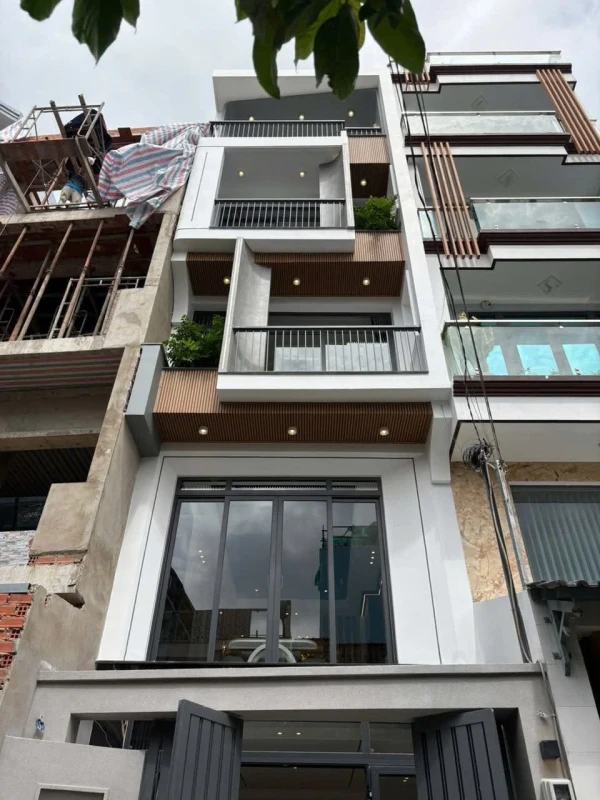 Nhà Đẹp 4.5 Tấm – Hẻm 8m Thông Lê Văn Quới, Bình Trị Đông