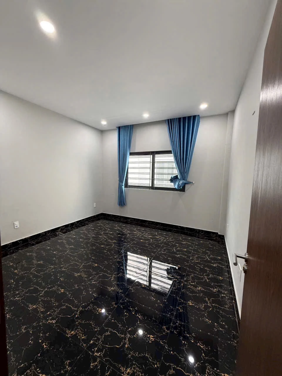 BÁN NHÀ MẶT TIỀN ĐƯỜNG SỐ 27 – KHU TÊN LỬA –! • Diện tích: 4 × 20m — ảnh 7