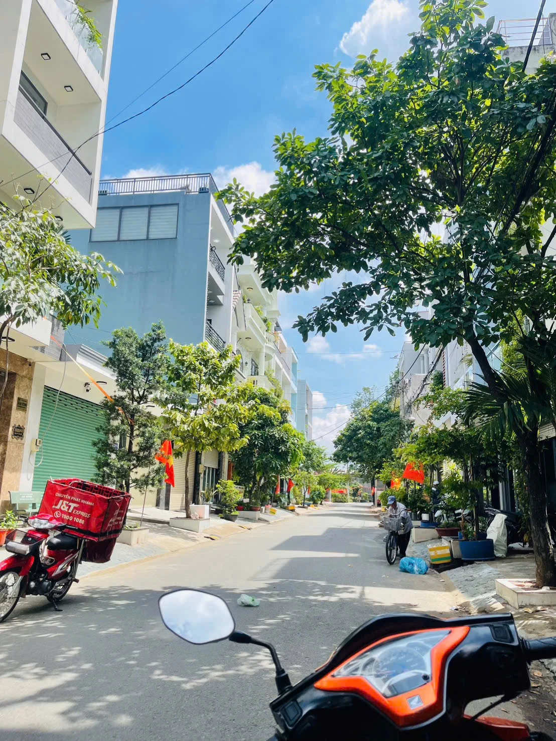 BÁN NHÀ 2 LẦU SÂN THƯỢNG – HẺM 8M CÓ LỀ - TÂN KỲ TÂN QUÝ –! • Diện tích: 5 × 14m — ảnh 3