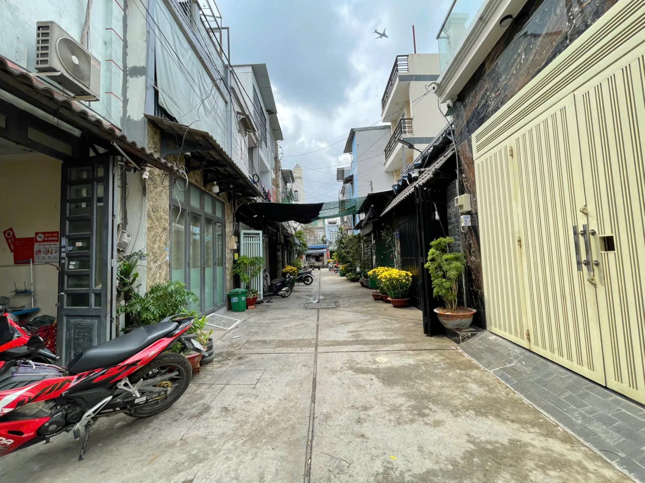 BÁN NHÀ HẺM 5M – ĐƯỜNG SỐ 11, BÌNH HƯNG HÒA – BÌNH TÂN • Diện tích: 4.3 × 12m (50m² công nhận đủ) — ảnh 1