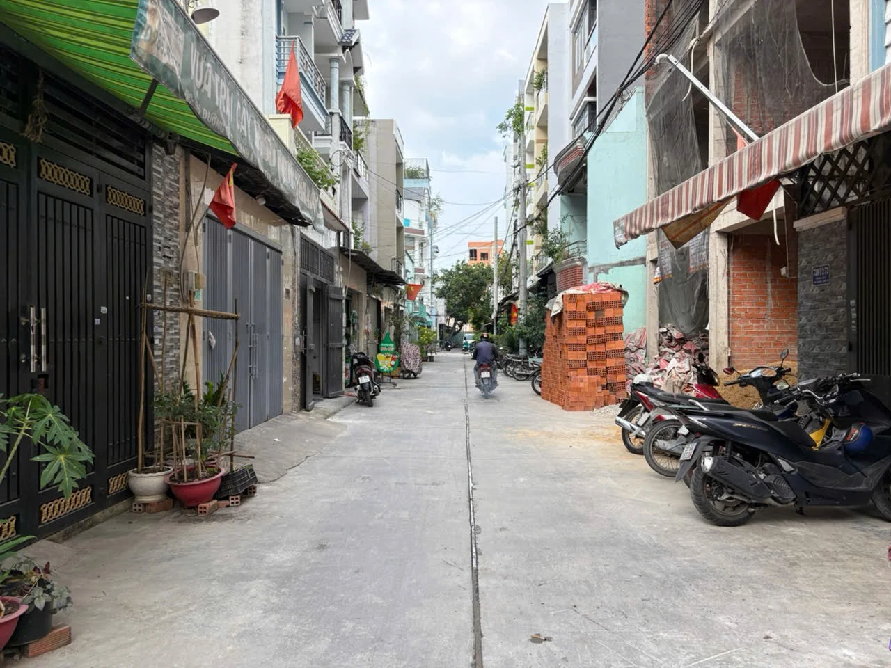 BÁN NHÀ 4 TẦNG CÓ THANG MÁY 4,4x13,6M – HẺM 6M THÔNG HƯƠNG LỘ 2, P. BÌNH TRỊ ĐÔNG, Q. BÌNH TÂN — ảnh 4