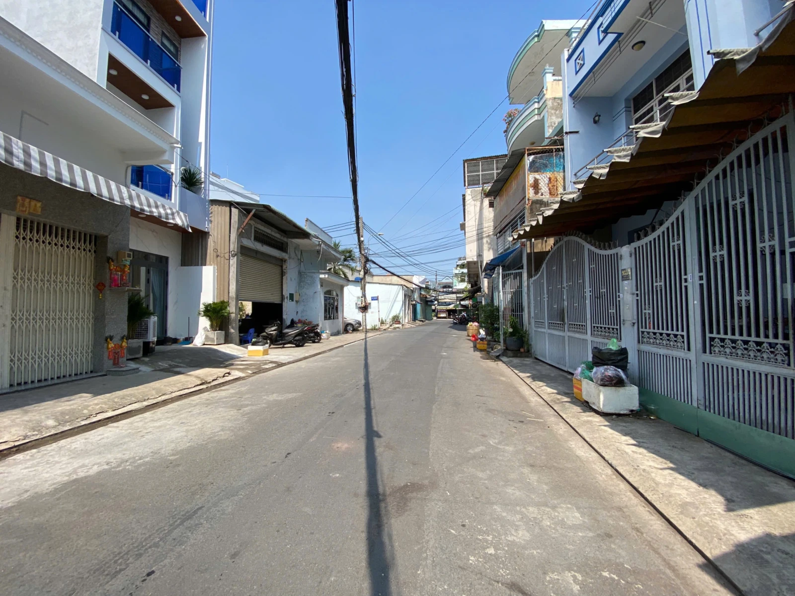 BÁN NHÀ HẺM 8M THÔNG – GẦN MẶT TIỀN TỈNH LỘ 10, P. TÂN TẠO, BÌNH TÂN - Diện tích: 4 x 15m — ảnh 3