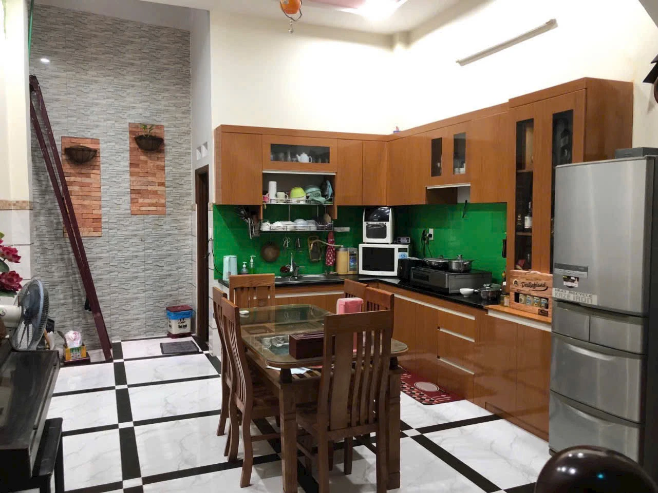 Căn nhà 4 tầng hẻm kinh doanh đường Tân Kỳ Tân Quý, BHH, Bình Tân. - Đường nhựa 8m DT 4.2x15M — ảnh 2