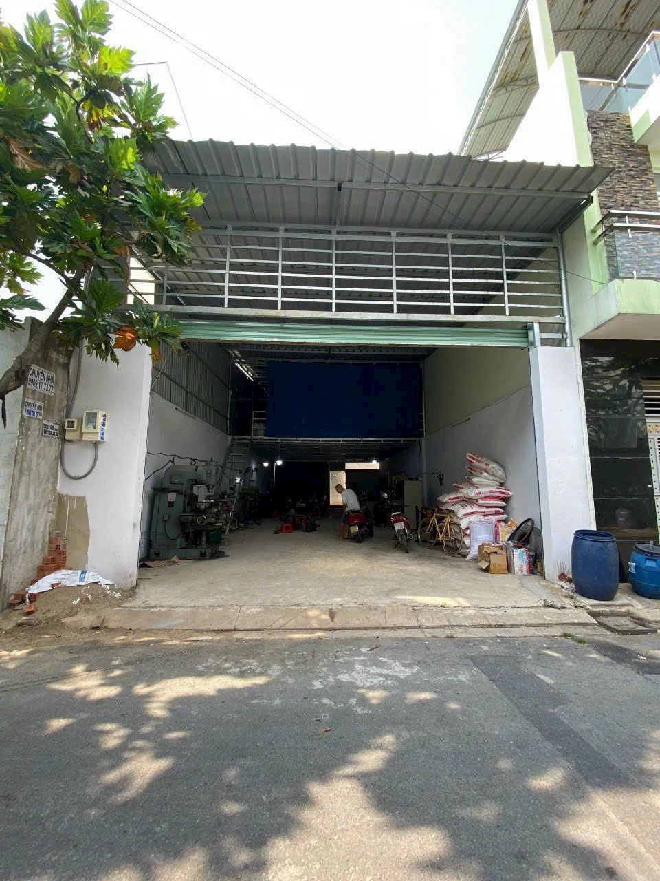 Bán GẤP xưởng đường Mã Lò, Bình Trị Đông A, Bình Tân - DT: 7.4x17.3m. 123m2 đất ở đô thị — ảnh 1