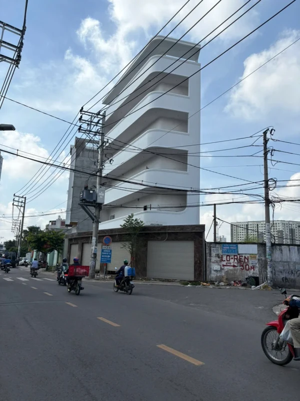 Bán nhà MTKD góc 2 mặt tiền đường Mã Lò, Bình Tân - DT:12 x 10m