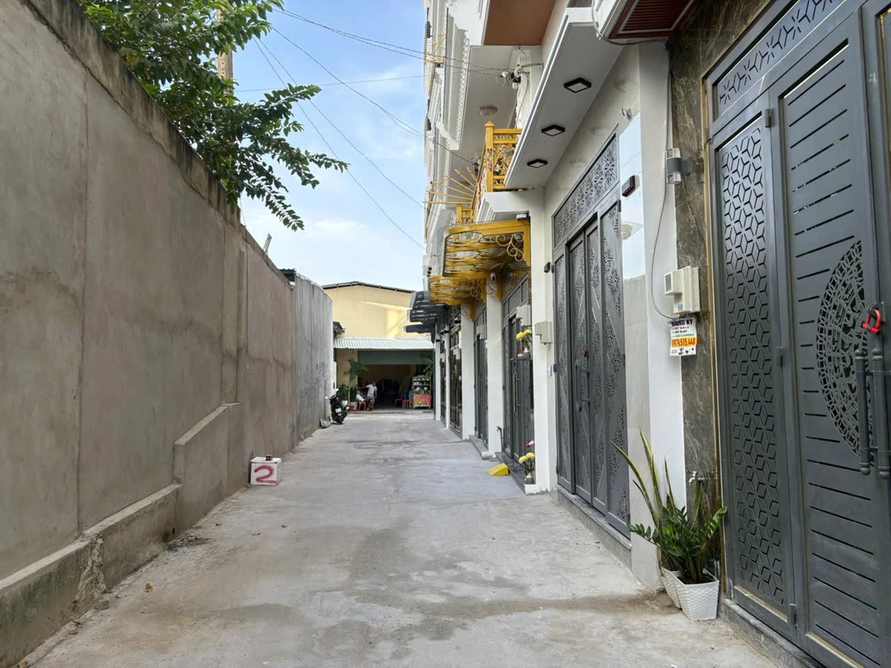 BÁN NHÀ 5 TẦNG KHU PHÂN LÔ HƯƠNG LỘ 2 – HXH 5M THÔNG, GIÁ TỐT • Diện tích: 4 x 14m (TDT 56m²) — ảnh 2