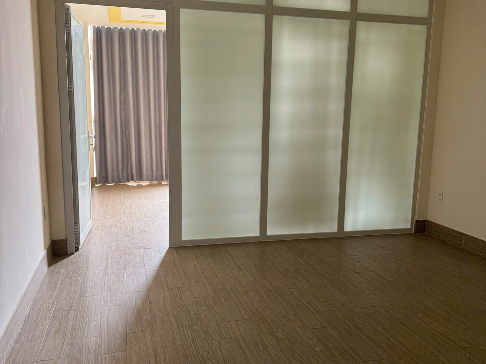 CÂN NHÀ 6 TẦNG MẶT TIỀN ĐƯỜNG SỐ 22 – LÊ VĂN QUỚI, BÌNH TÂN • Diện tích: 4 × 16m (64m² ) — ảnh 4