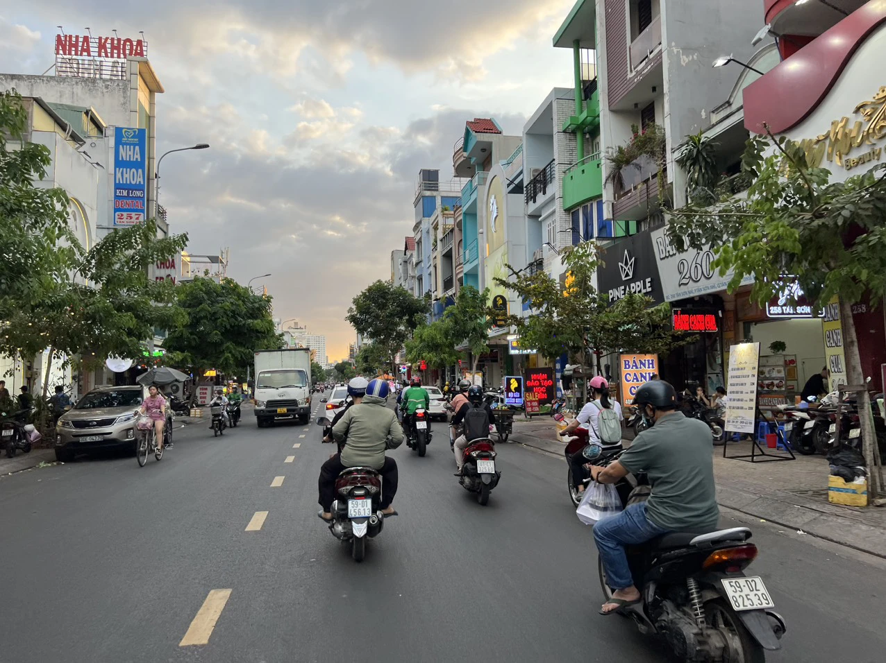 BÁN CẶP NHÀ MẶT TIỀN ĐẸP –TÂN SƠN NHÌ (8MX25M) – CẤP 4 – QUẬN TÂN PHÚ — ảnh 5