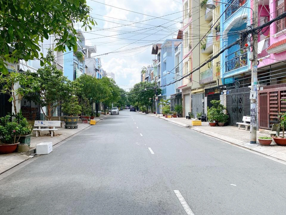 Bán Nhà Hẻm 90 Trần Văn Ơn, Tân Sơn Nhì, Tân Phú, DT 4.5x17m, 2 Lầu — ảnh 1
