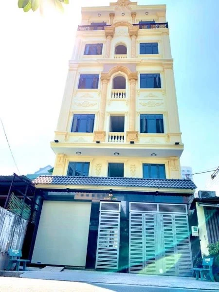 Giảm - CHDV Thu nhập 100tr/th:MT ngay Độc Lập (DT 8x25m), 1 hầm, 5 lầu (Giá tốt) — ảnh 1