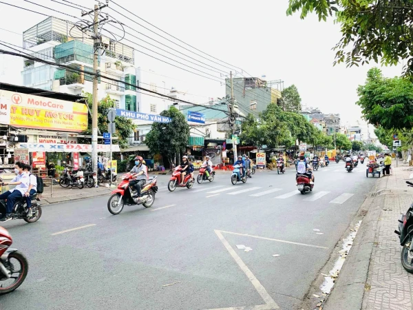 GIẢM MTKD đoạn đẹp Đ. Tô Hiệu (sát chợ Cây Keo), DT 4x20m, Cấp 4 (LH ngay)