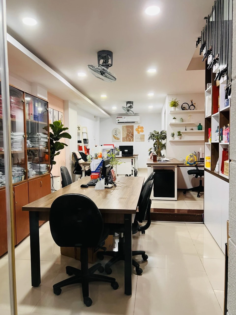 Bán nhà 3 lầu - MT Nguyễn Trường Tộ, 4mx20m, giá thương lượng mạnh, P. Tân Thành, Q. Tân Phú — ảnh 6