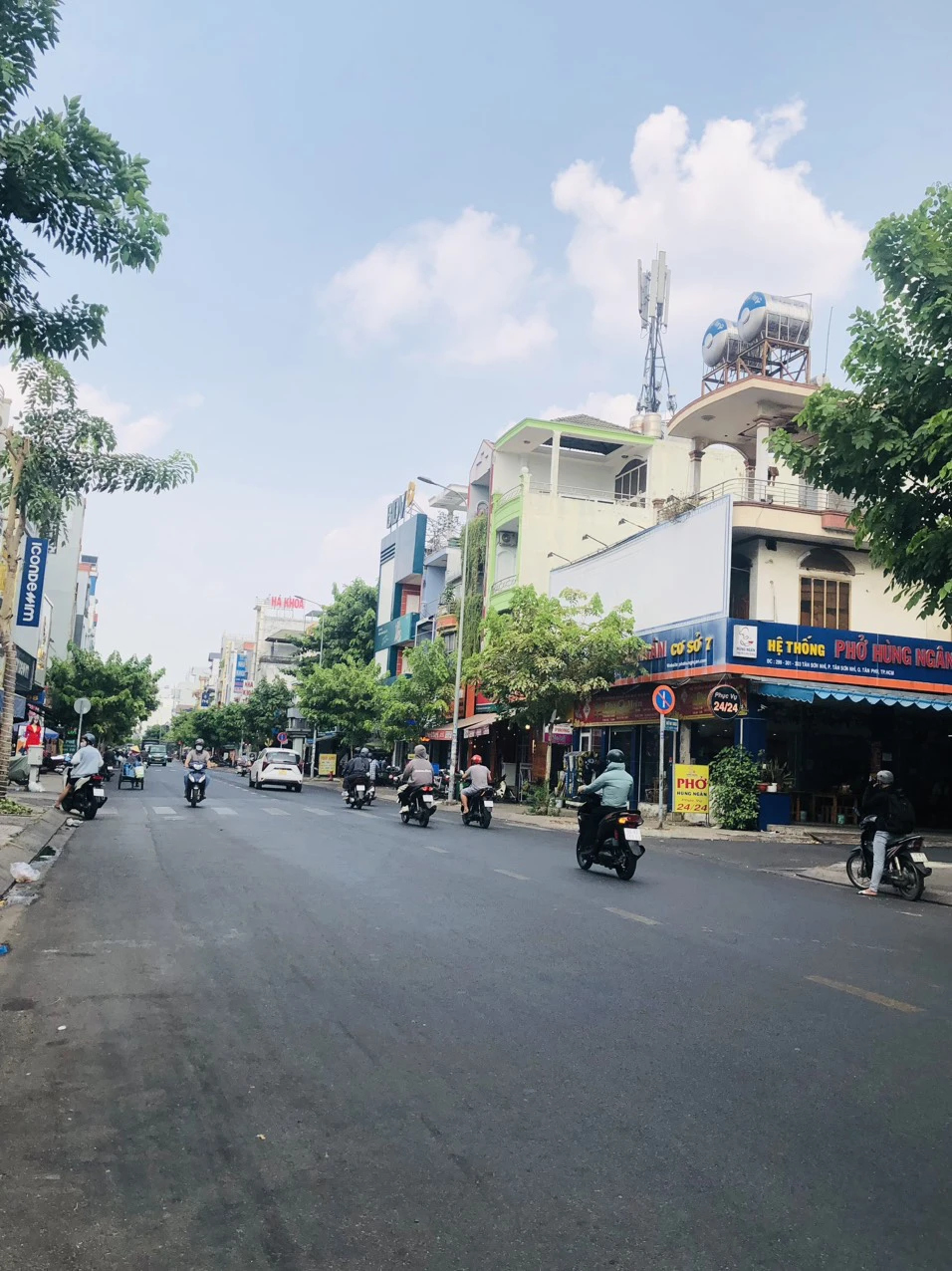 **BÁN NHÀ MẶT TIỀN TÂN SƠN NHÌ – KHU VIP, KINH DOANH SẦM UẤT DT 4X18M 3 TẤM — ảnh 4