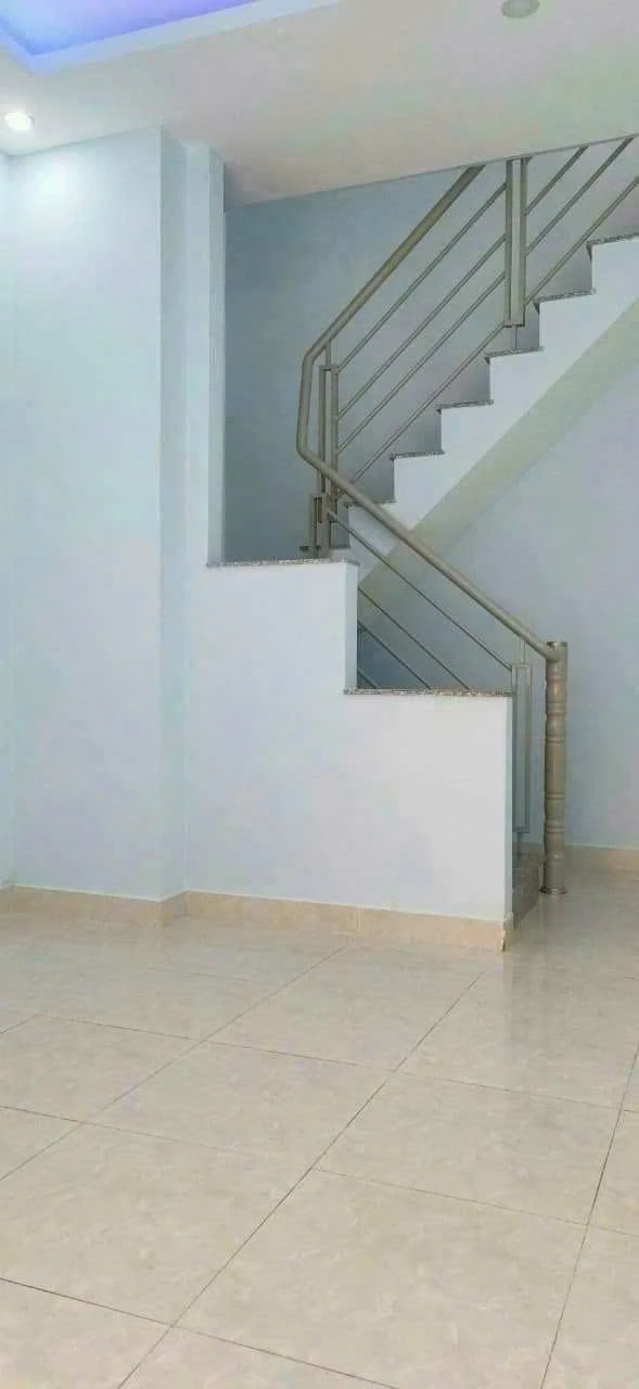 Bán nhà 2 tầng hẻm ba gác đường Huỳnh Văn Chính Q.Tân Phú 41m2 — ảnh 1