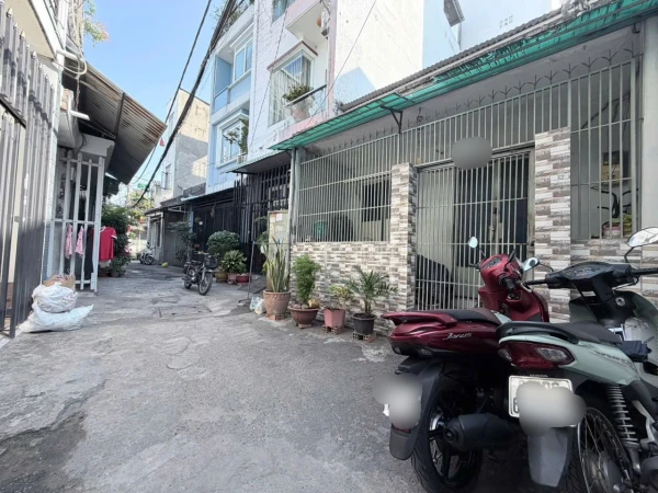 Bán nhà ngang 5m hẻm 4m đường Tân Kỳ Tân Quý Q.Tân Phú 55m2