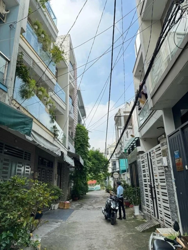 Bán nhà hẻm xe hơi 6m đường Tân Sơn Nhì P.Tân Sơn Nhì Q.Tân Phú 54m2 đúc 4 tấm
