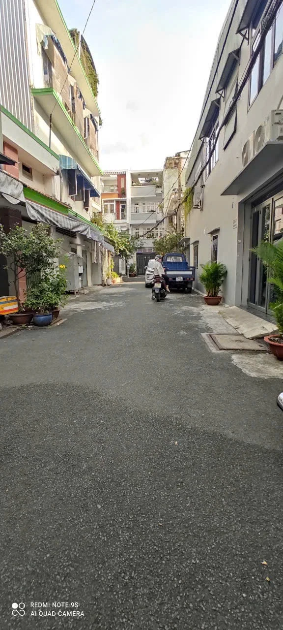 Bán nhà đúc 3 tấm hẻm xe hơi đường Độc Lập Q.Tân Phú 38m2