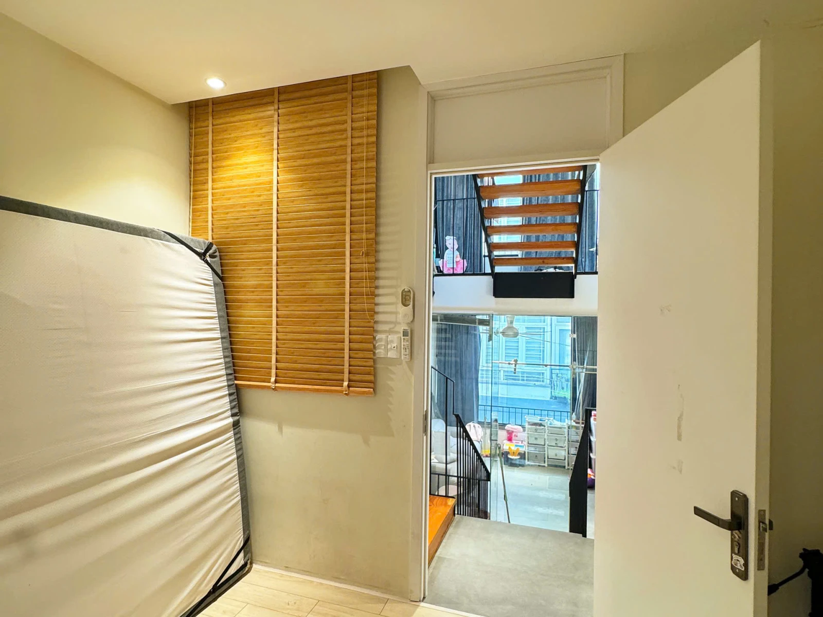 Siêu phẩm nhà đẹp 3.5 tấm hẻm 23 đường Nguyễn Hữu Tiến Q.Tân Phú 56m2 — ảnh 3