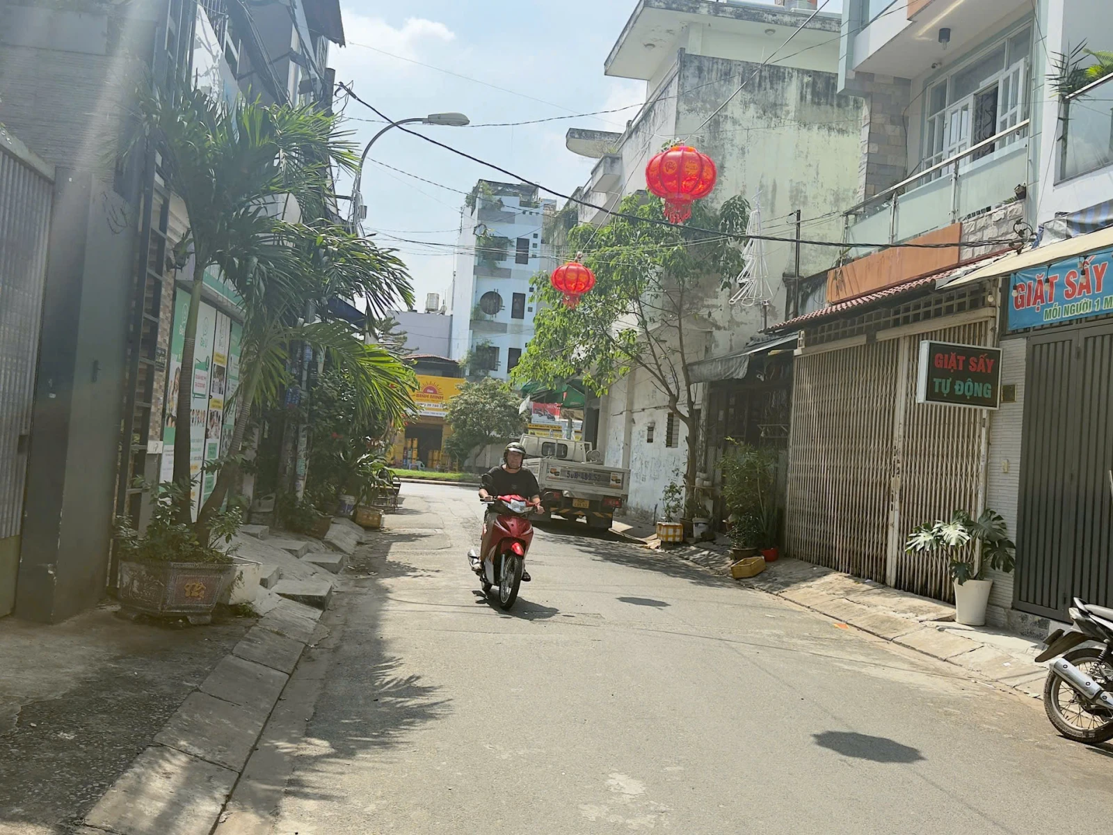 Bán nhà đúc 4 tấm hẻm 8m đường Tân Hương Q.Tân Phú 54m2 — ảnh 1