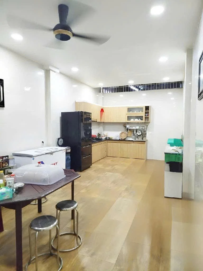 Bán nhà mặt tiền kinh doanh đường Đoàn Hồng Phước Q.Tân Phú 121m2 đúc 3 tấm — ảnh 3