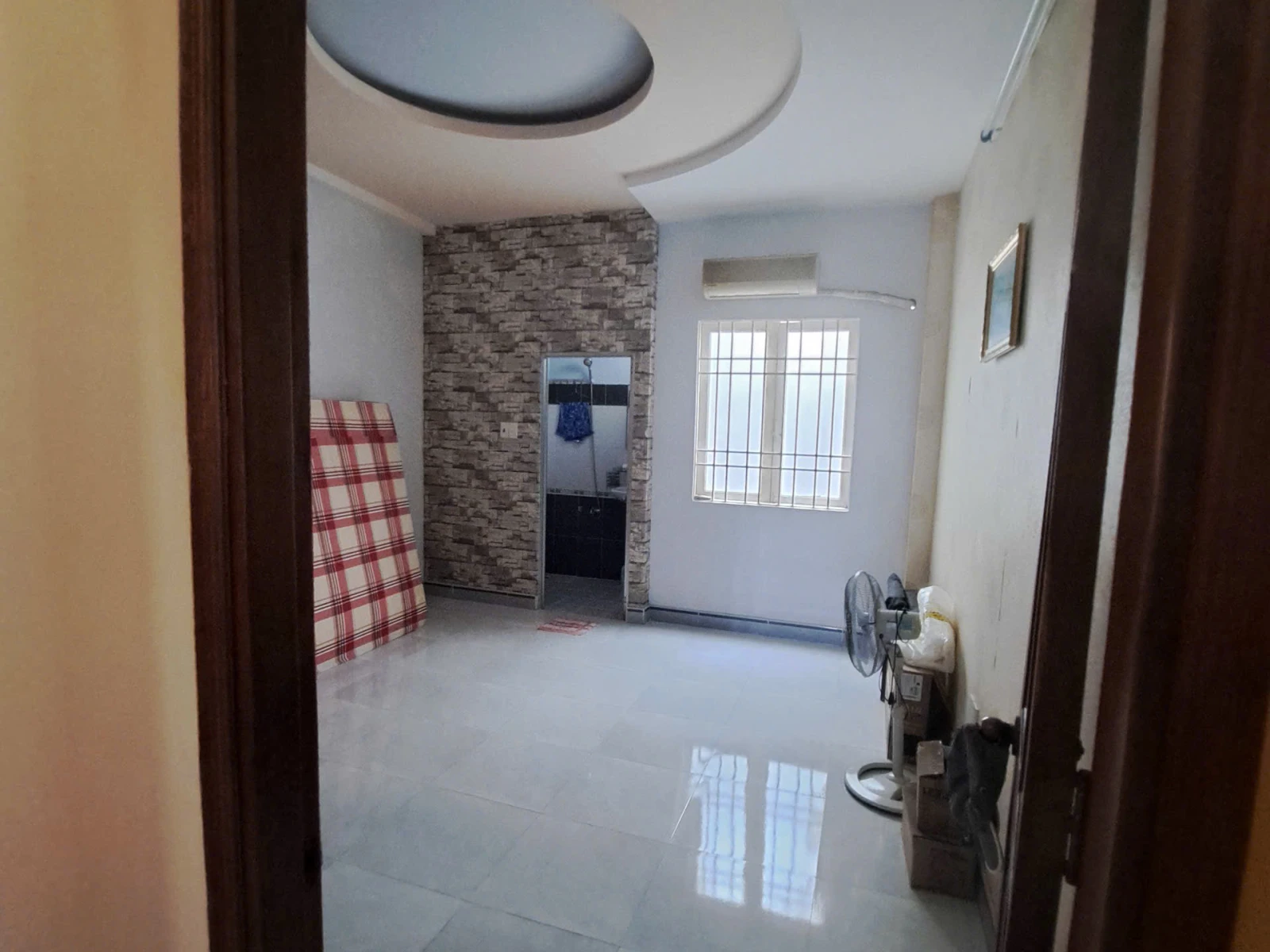 Bán nhà hẻm 5m đường Lý Thánh Tông Q.Tân Phú 62m2 đúc 3.5 tấm — ảnh 2