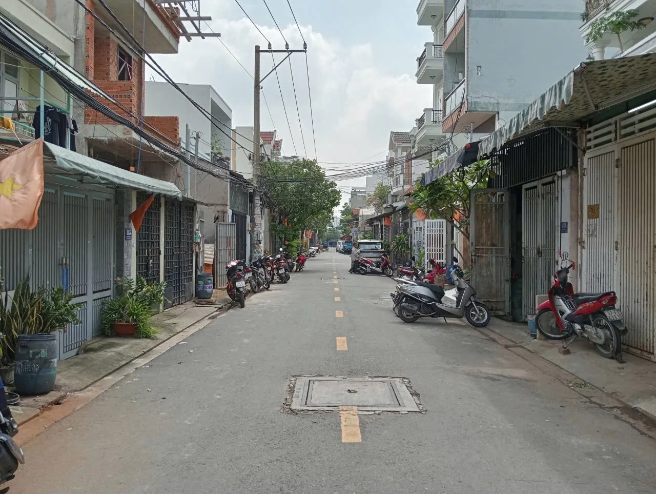 Bán nhà mặt tiền đường số 7 BHH Q.Bình Tân 88m2 đúc 4 tấm — ảnh 1