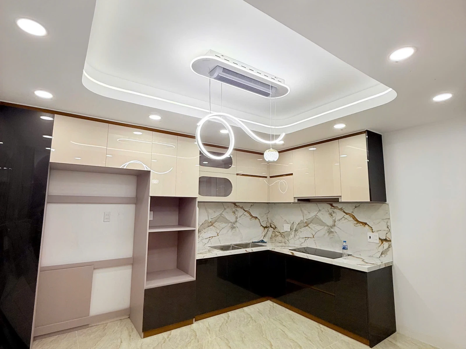 Siêu phẩm 4.5 tấm hẻm 8m đường số 5 BHH Q.Bình Tân 50m2 — ảnh 4