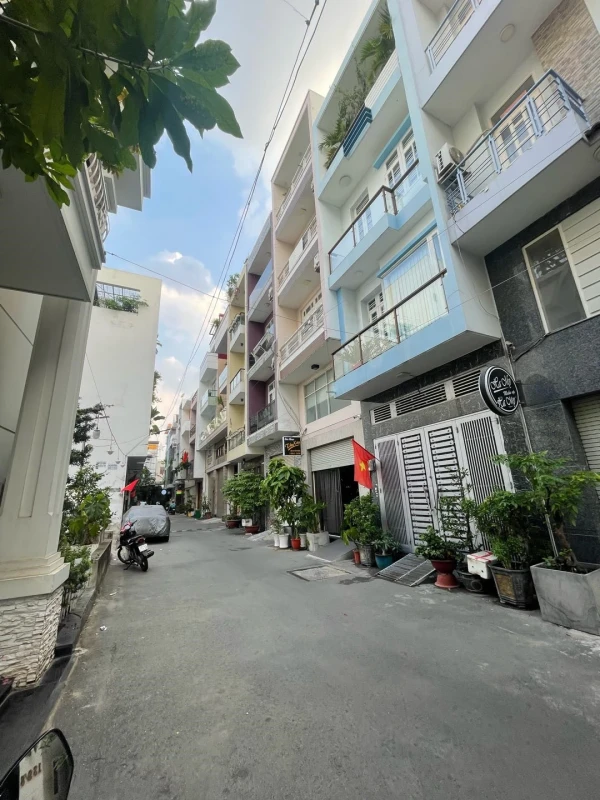 bán nhà Bờ Bao Tân Thắng. P Sơn Kỳ. Q Tân Phú. Dt 4x15. Nhà Lững 2 Lầu Sân Thượng.