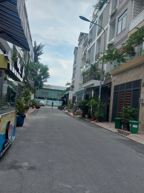 Tân Kỳ Tân Quý. P Tân Quý. Q Tân Phú. Dt 4x15. Nhà 2 lầu sân thượng.