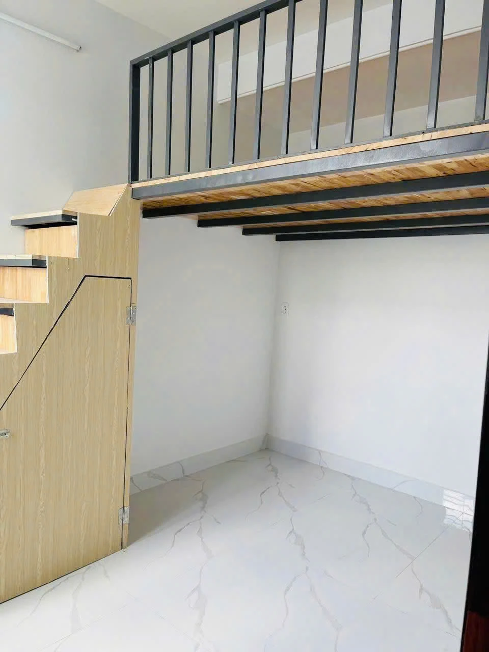 CHDV khu VĂN CAO ( Ngay CHỢ TÂN HƯƠNG). DT: 4x22m - 1 Lửng, 4 Lầu (THANG MÁY). — ảnh 2