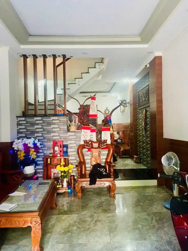 Bán nhà hẻm nội bộ 14M Nguyễn Cửu Đàm, P. Tân Sơn Nhì. DT: 4x14m, 2 lầu ST